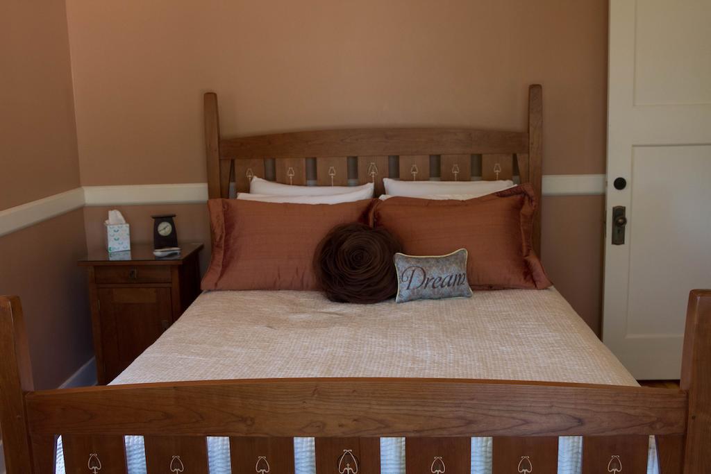 The Golden Leaf Inn Estes Park Room photo